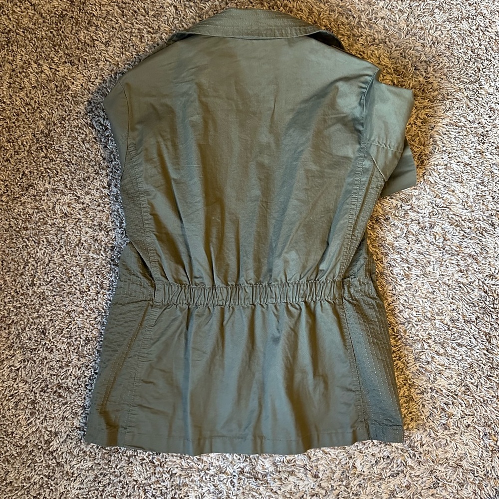 Green Jacket - Picture 7 of 7